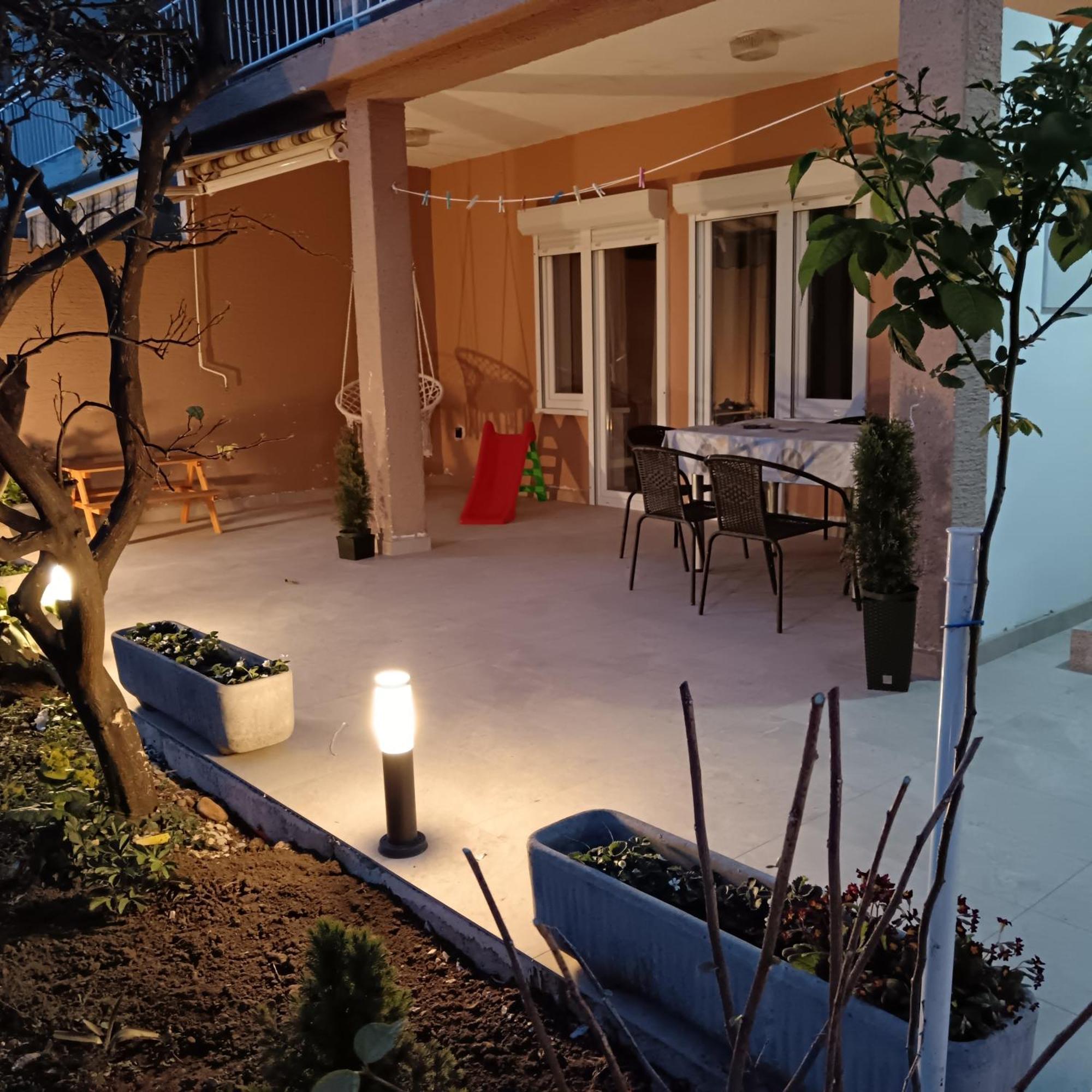 Apartments Lana 스타리그라드 파클레니차 객실 사진